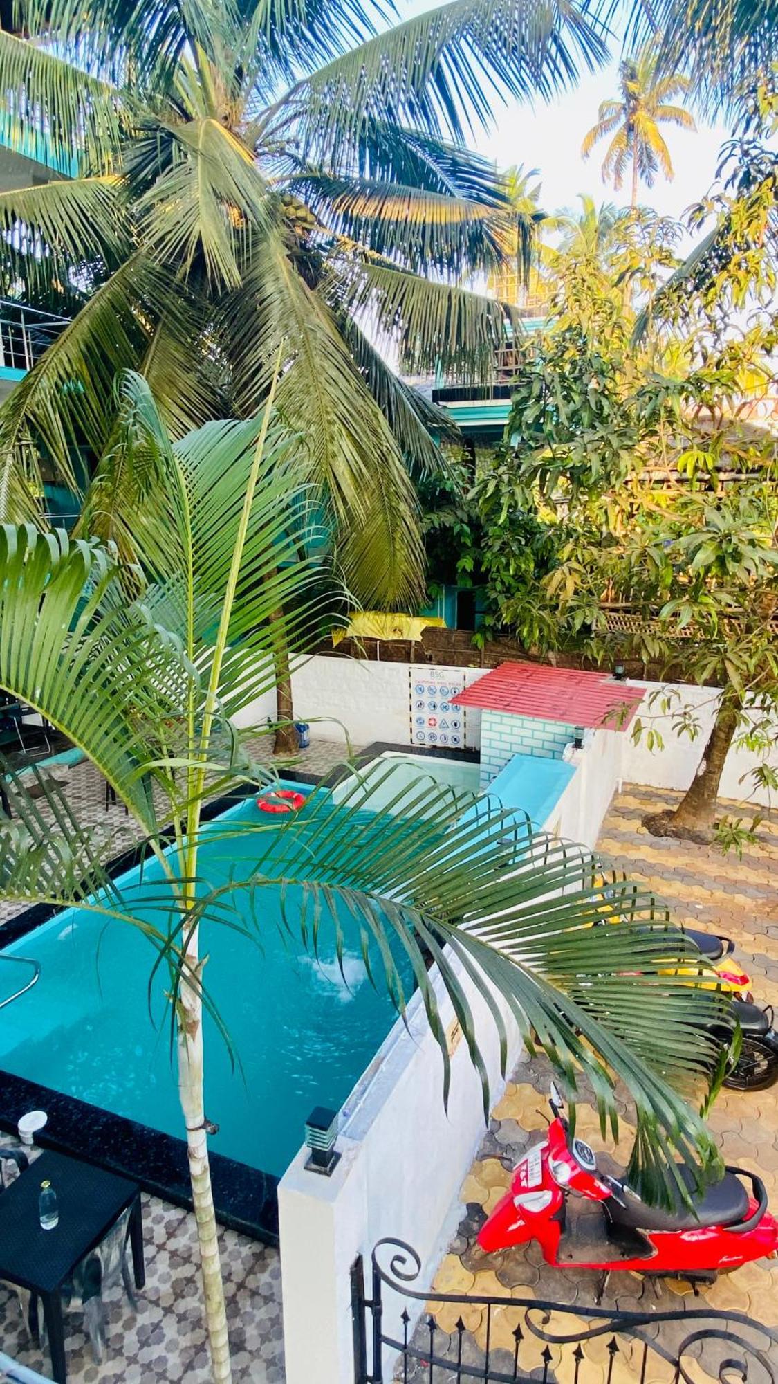 Bsg Stay - Turtle Beach Morjim Goa Bagian luar foto